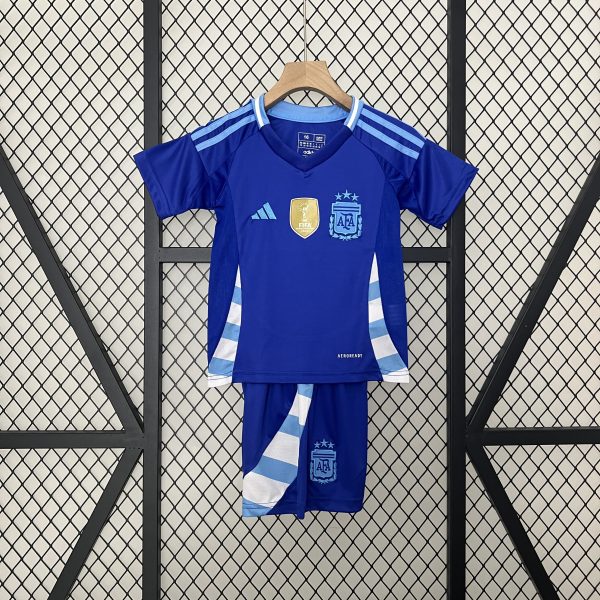 Conjunto Visitante Argentina infantil 24/25