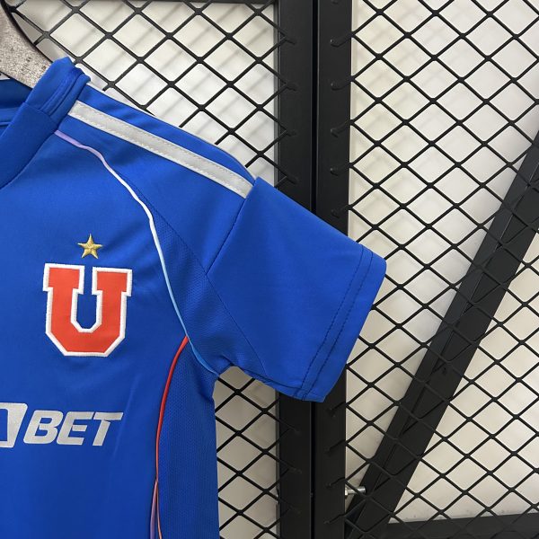 Conjunto Infantil Universidad de Chile 2025 - Local - Imagen 5